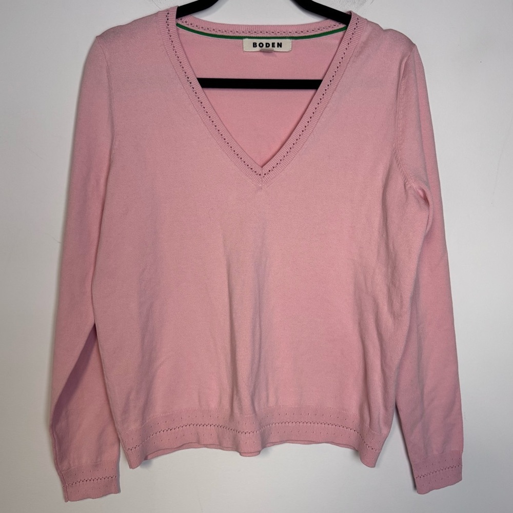 Boden V Neck Pink Sweater